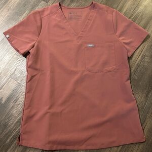 FIGS one pocket mauve scrub top